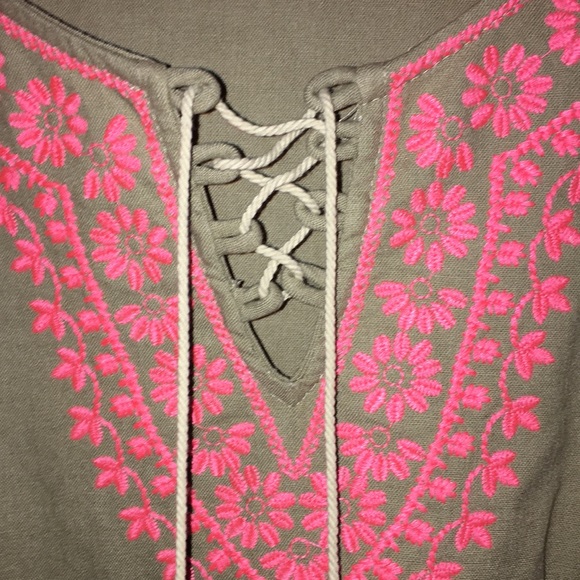 Embroidered with fringe tunic shirt - Picture 4 of 8